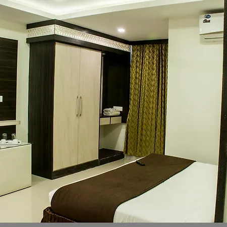 Hotel Corporate Park Inn